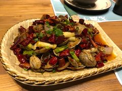 -临界音乐酒馆·小龙虾·江湖菜(华熙LIVE·鱼洞店)