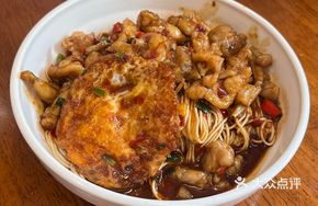Sauce-Braised Double Pepper Bullfrog