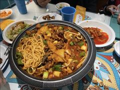 -楼兰古丽·新疆拌面·清真(华阳城店)