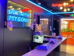 -唱吧麦颂KTV(西单华威潮铺街店)