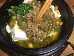 -九锅一堂酸菜鱼(新南凯德直营店)