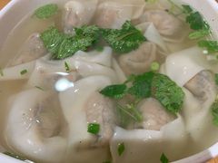 -南城香·饭香串香馄饨香(赵公口店)