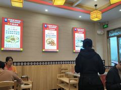 -阿婆情腊排骨火锅(金虹路店)