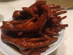 弄堂里的卤鸡爪-弄堂里(西溪龙湖天街店)