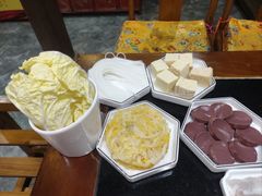 -千亿来乌拉火锅(德胜店)