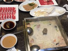 菌汤-皇城老妈·大连海鲜火锅(港湾店)