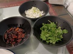 -昱家胡同·烧烤海鲜铜锅涮肉(和平里店)