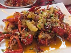 -李双猪·小龙虾·烧烤·羊肉煲(乐山店)
