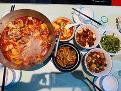-昱龙大盆牛蛙馆(三兴街总店)