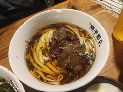 -矮子粉店1985·长沙米粉(湘春路店)