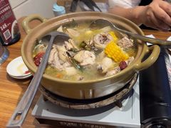 -齐齐衮·廟街生蚝雞煲(荔湾地铁站店)