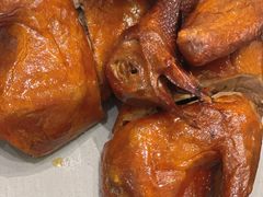 脆皮陈皮乳鸽-粤小馆(天安云谷店)