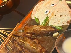 -何师烧烤Pro ·江湖川菜·小龙虾·精酿(太古里旗舰店)