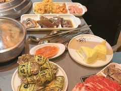 -黑金·寻焰自助百汇·烤肉·火锅(中街店)