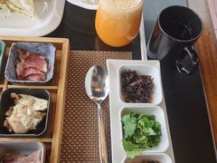 -丽江悦榕庄酒店-明月·雪山庭院餐厅