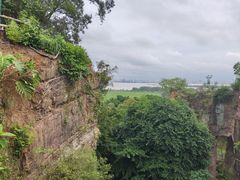 -广州莲花山旅游区