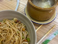 -万方圆拌粉瓦罐汤(九江湖滨店)