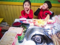 -钢管厂五区小郡肝串串香(奥克斯广场锦城万达店)