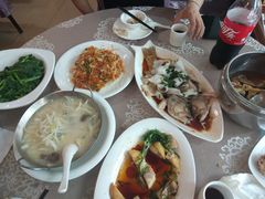 -旭璟酒家·传统粤菜·湘菜(逸景路店)