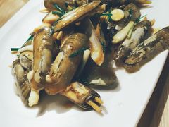 -宝燕海货工场(长江国际店)