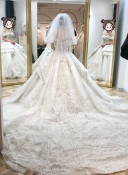 -予白婚纱礼服馆
