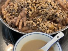 眉豆花生煲鸡脚-农汤老店(顺联公园里店)