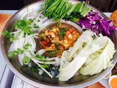 -Lanterns Vietnamese Restaurant