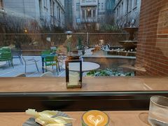 -潮一不贰·法式甜品·生日蛋糕·西式简餐(外滩店)