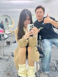 -Tloml salon