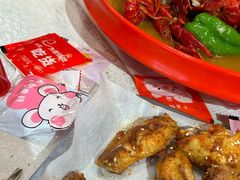 -海盗船. 龙虾烧烤. 酒馆