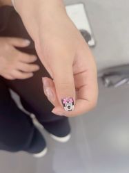 -进巍美甲美睫