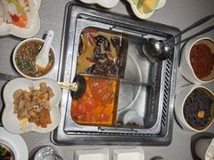 -海底捞火锅(武胜路凯德广场店)