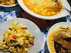 -卢大鲜鱼头捞饭(美利广场店)