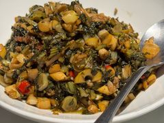 -千百味红餐厅·江西菜(绿地双子塔店)