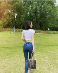 -Lily纤美·科技减脂中心