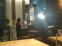 大堂-星巴克臻选(深圳华强北茂业店)