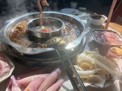 -九尺赵老四鲜鹅肠火锅