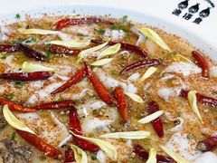 老坛酸菜鲈鱼-渔语鱼酸菜鱼新川菜(万象城店)
