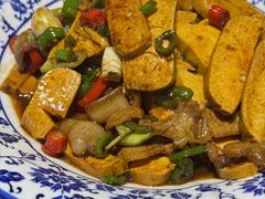 -三湘四水正宗湘菜(君峰路店)