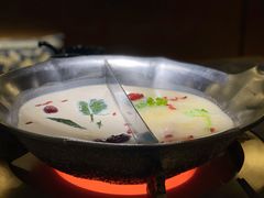 -湊湊火锅·茶憩(东城万达店)
