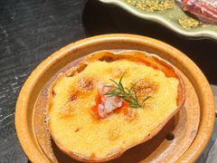 -蟹犇前•帝王蟹雪蟹(陆家嘴店)