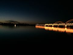 -人民防洪胜利纪念塔