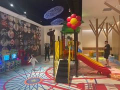 -齐河孔雀王温泉酒店·金孔雀自助百汇