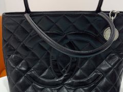 -聚云奢二手奢侈品黄金手表包包回收·中古店(中福城店)