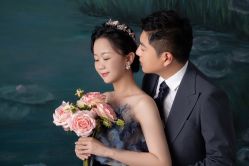 -雪中彩影婚纱摄影·微光艺术中心