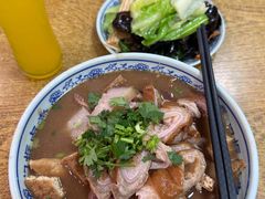 -门框胡同百年卤煮(新街口店)