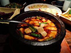 石锅沃豆腐-桂满陇-十里风荷(合生汇店)