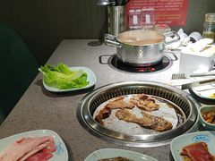 -金滏山烤肉·海鲜·火锅自助餐厅(襄阳万达店)