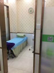 -苗医生专业祛痘·皮肤管理