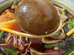-铁锅哥米线